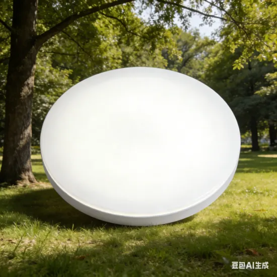 Indoor ceiling fixture for ambient use