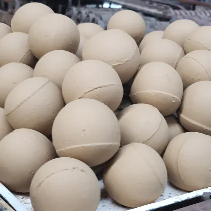 High Alumina Refractory Ball in Ceramics