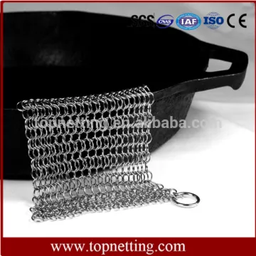 Chain mail scrubber/pan scrubber