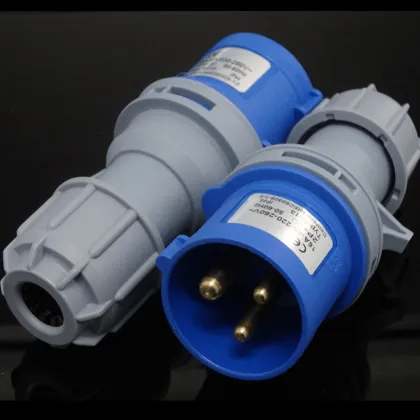2016 Hot Industrial plug socket 220V 16A/ Industrial Plug & Socket/Industrial plug