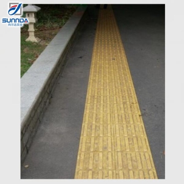 2016 cheap building materials non slip blind tracks brick for outdoor street flooring