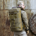 Stylischer Wanderrucksack, verschiedene Farben und Designs