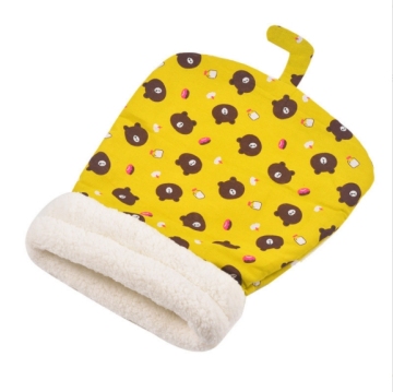 Thickened Lamb Wool Winter Cat Sleeping Bag with Pocket - Perfect Nest for Cats