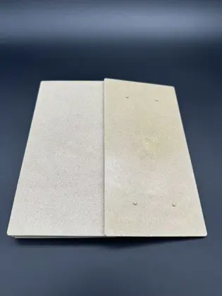 Fully degradable rice husk adhesive board