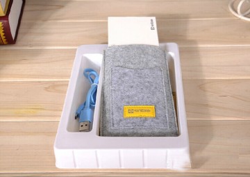 2014 newest Factory competitive price 8000mAh fashion portable mobile jewel mobile power bank for Iphone