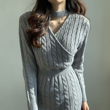 Mini-robe de bodycon de femme en V pour femmes