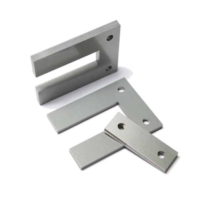 UI-10 트랜스포머 코어 및 UI-30 라미네이션