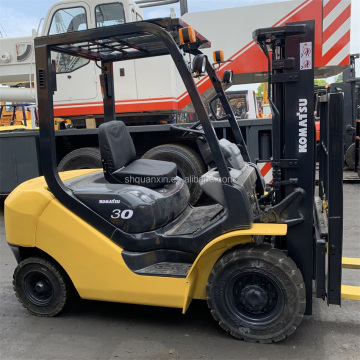 Komatsu Forklift FD30T-16 3 Ton 4500mm Height for Sale in UAE