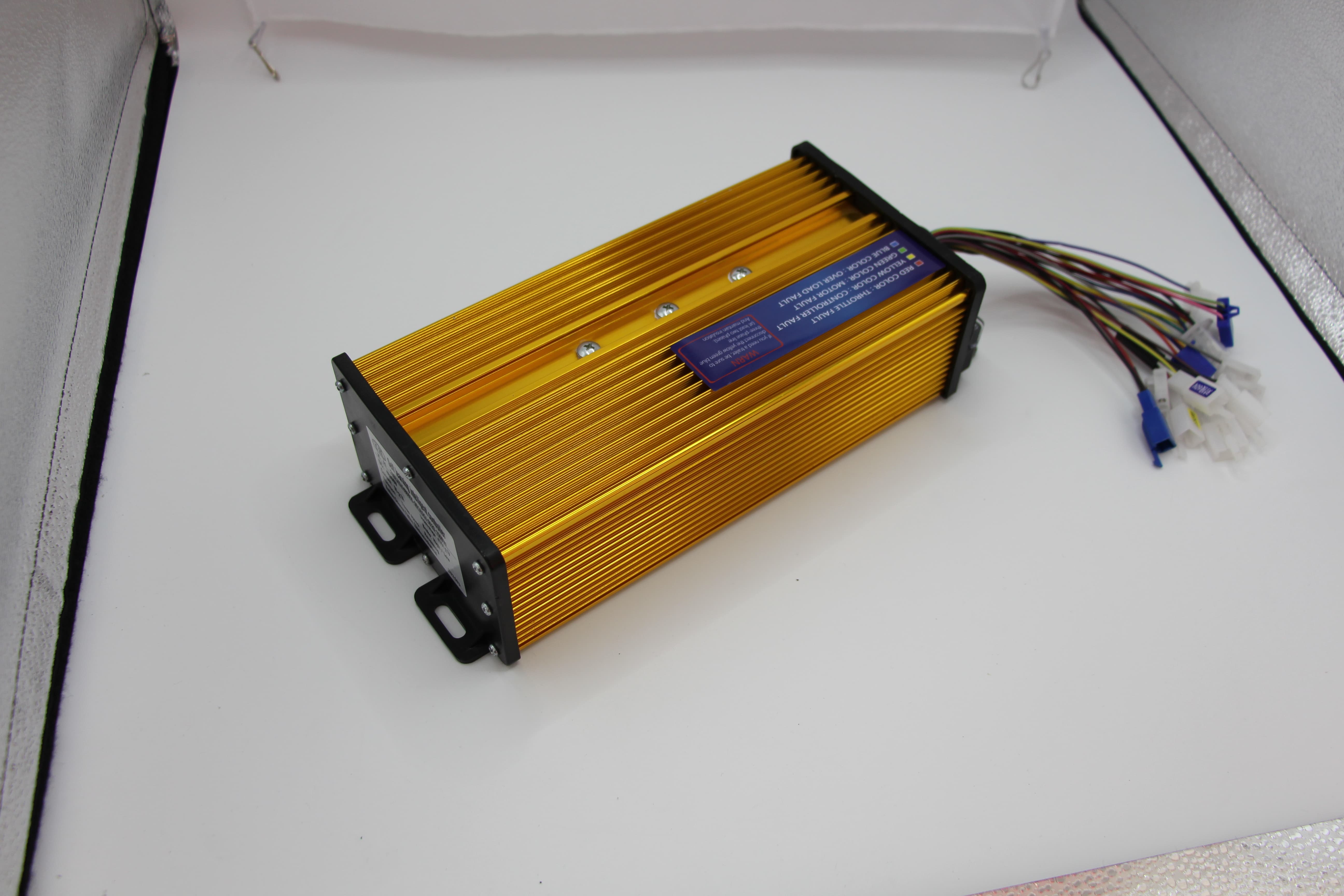 24 Tube Color 4-Light Controller