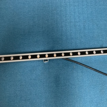 Waterproof Wall Washer LED Light for Outdoor Landscape Decoration with Philips Chipset and 60-Degree Beam Angle