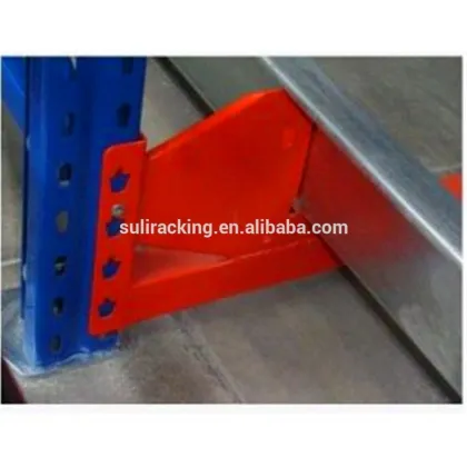 Radio shuttle racking for industrial warehouse storage