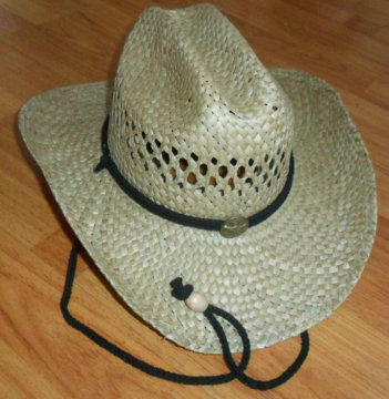 Straw Hat Sea Grass