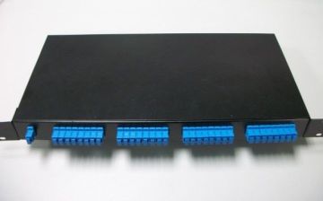 Catv Plc Fiber Optic Splitter Rack Mounted 1 × 16 , Sc / Upc / Fc / Upc Cable 2.0