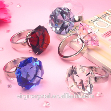 Wholesale crystal diamond napkin ring as centerpiece for wedding table