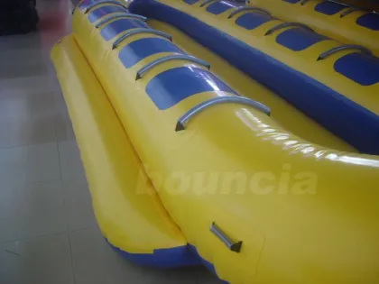 0.9mm Pvc Inflatable Banana Boat  Bb16 With Reinforced Base