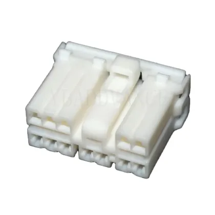 TE Connectivity Automotive Wire to Wire White Female 12 Pin Connector