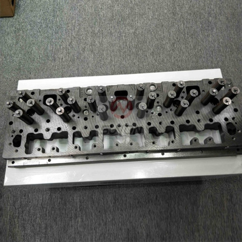 Cummins Diesel Engine QSM11 ISM11 Cylinder Head 2864028