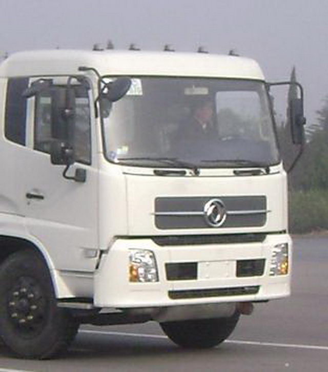 DFAC تيانجين هادم شاحنة مع كرين 6T