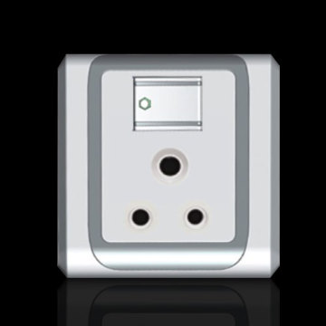 satu geng switch dan 3 pin bulat soket
