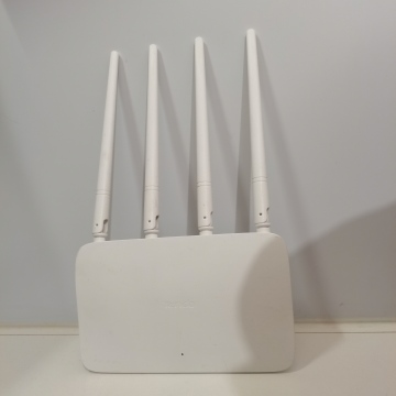 Hi Link HLK GD01 4G Router: Max Wireless Speed, Multi-Rod Antenna, Gua GHz