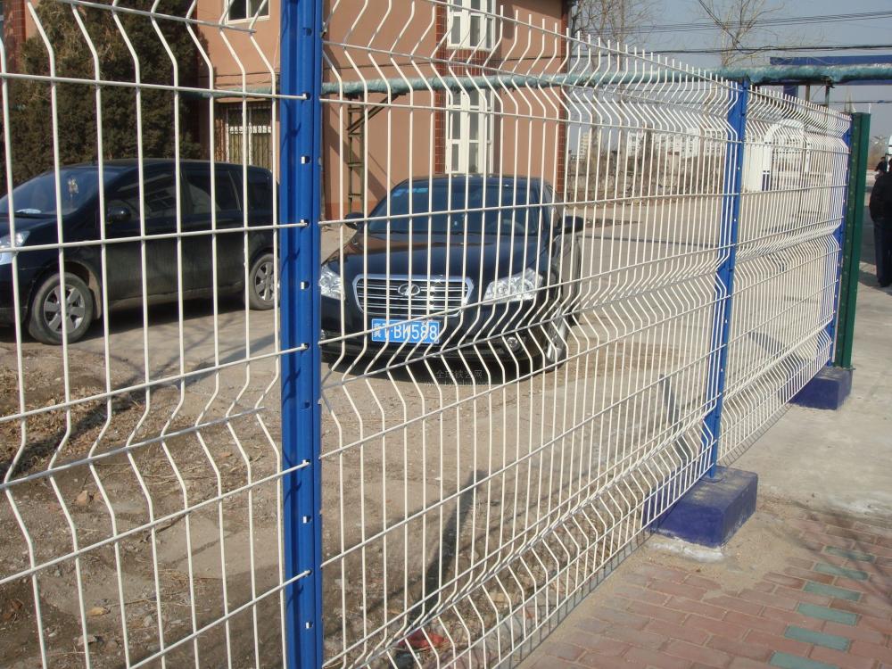 Widely used 3d pvc welded mesh fence