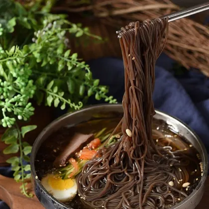 Traditional Yanji flavor buckwheat cold noodles