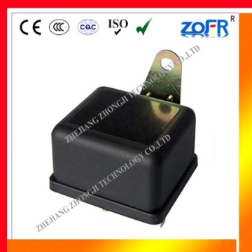 Automotive Headlight Relay 12V or 24V Plug in Type (RTT7124)