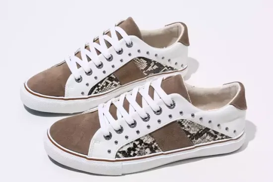 2021 rivet crocodile print leisure vulcanized shoes