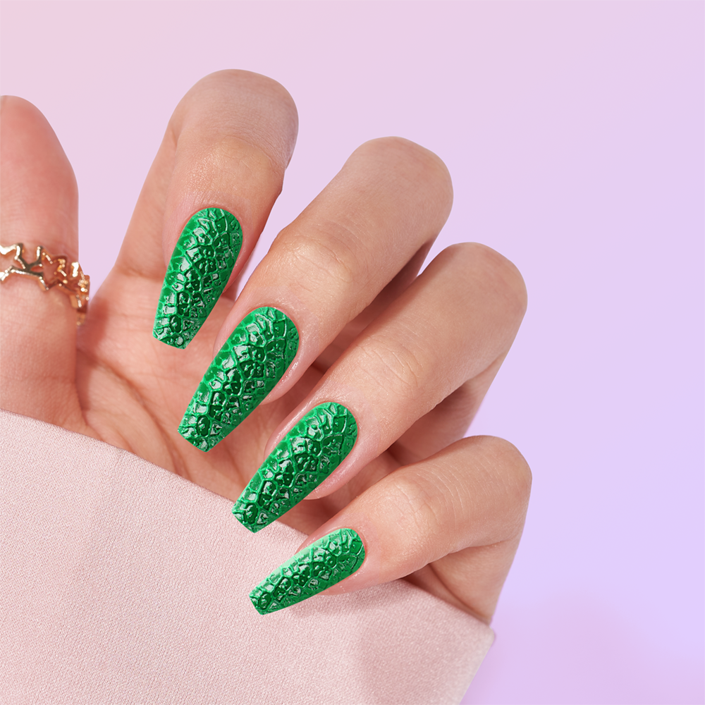 3D green false nails