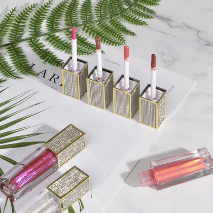 Wholesale Vegan Luxury Lip Gloss: Private Label Custom Lip Makeup Supplier