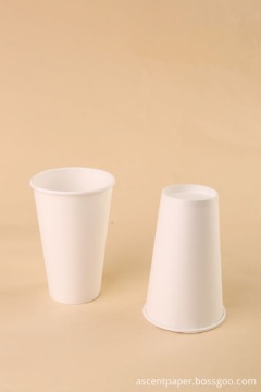 Paper coffee cup with lids