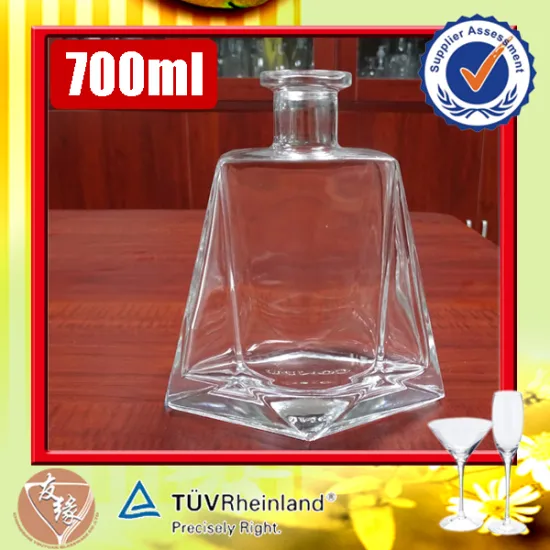 New design corkmouth diamond shaped super flint crystal clear 0.7L glass bottle liquor bottles