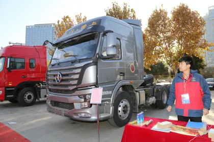 Dayun N8V 350hp 6X4 LHD Diesel Luxury Tractor Truck - Ready to Ship