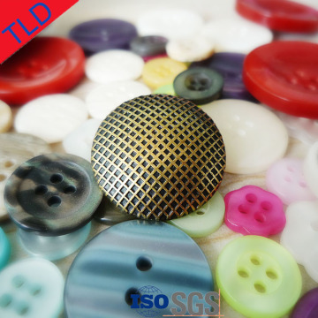 Custom metal buttons