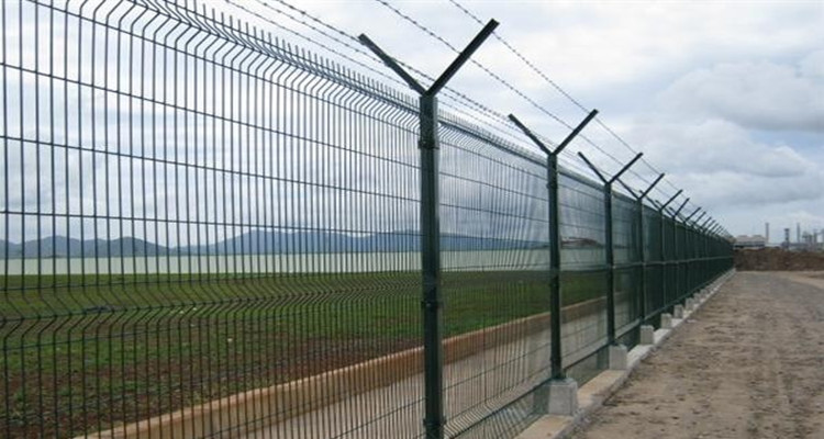 airport fencing 1