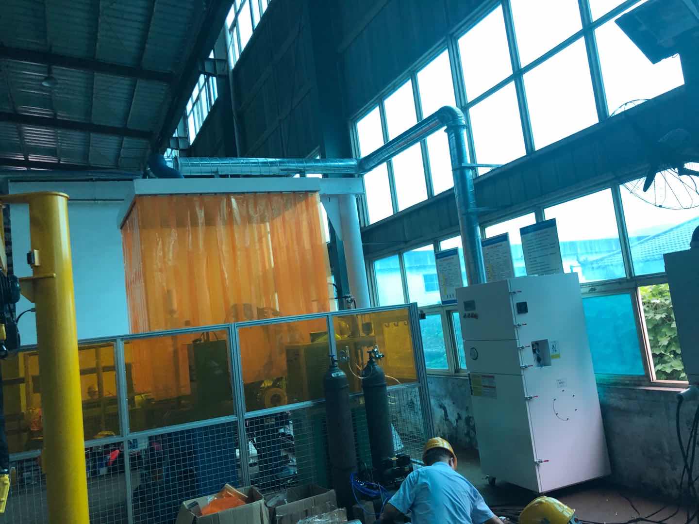 welding fume extractor