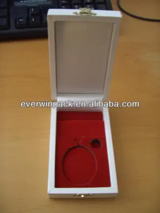 2013 fashion pandora wooden jewelry box