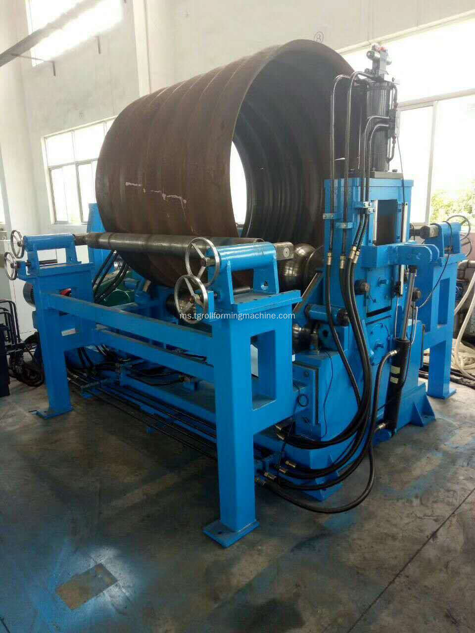 Pembungkusan Culvert Pipe Corrugated Panel Forming Machine