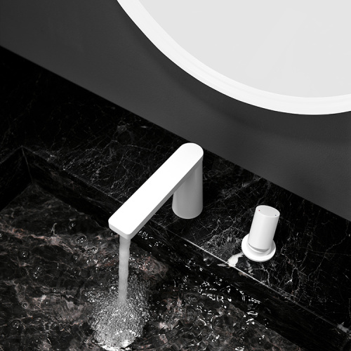 Brushed Double Hole Faucet Deck Mounted White Paint Basin Faucet Manufactory