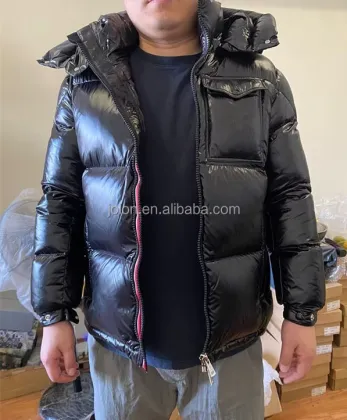2023 Designer Hooded Goose Down Waterproof Winter Jacket for Men and Women
