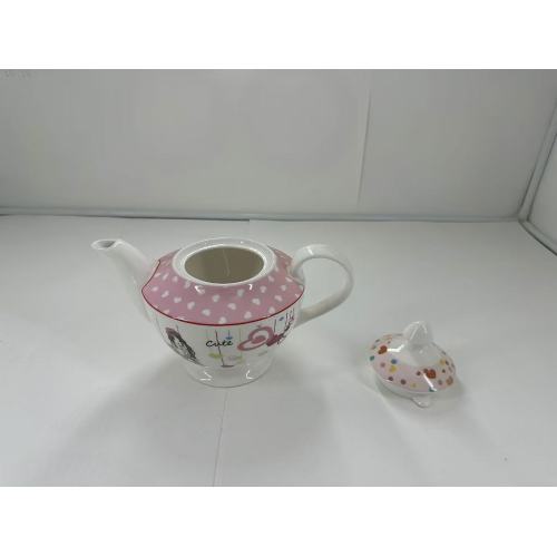 Character pattern ceramic kettle