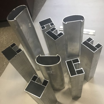 Aluminium Hollow Tubes untuk tangga, pagar, dan pegangan - oval, bulat, persegi, bentuk persegi panjang dengan warna kayu