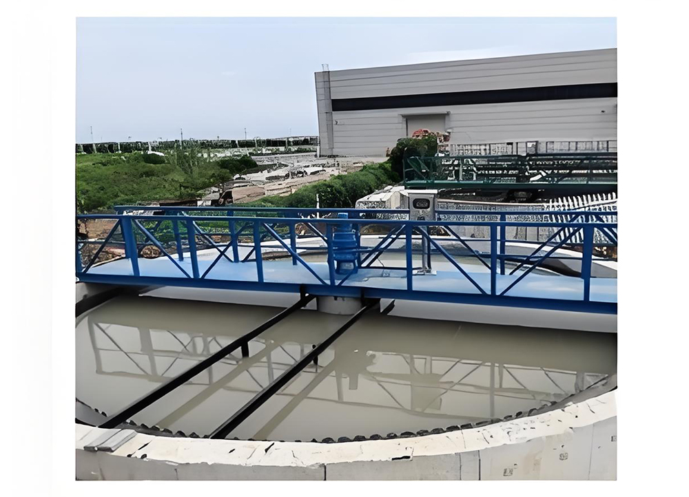 ZQXN Peripheral Drive Full-bridge Suction Scraper X