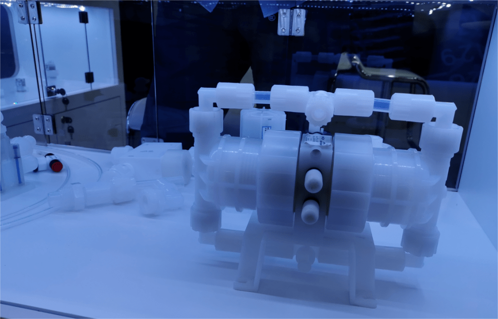 Semiconductor Plastics20