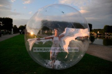 Branded cheap water climbing ball