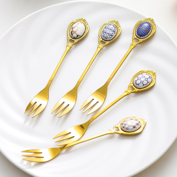 Creative European Light Luxury Stainless Steel Gold Forks for Desserts and Fruits