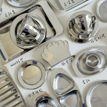Stylish Metal Cutlery Set with Diverse Designs