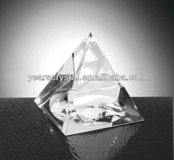 pure engraved globe crystal pyramid (G-0307)