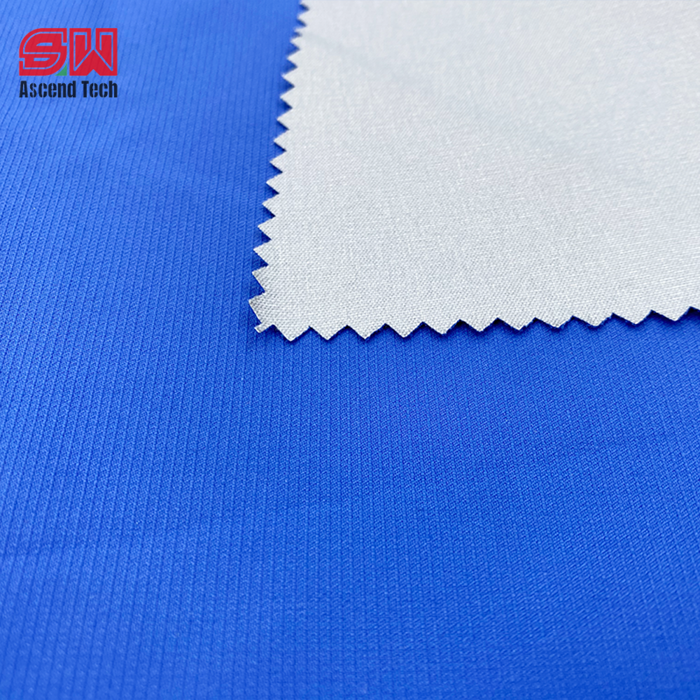 Selección de telas elegantes para proyectos creativos