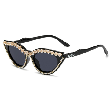 2021 Vintage Diamond Cat Eye Rhinestone Sunglasses with Custom Logo